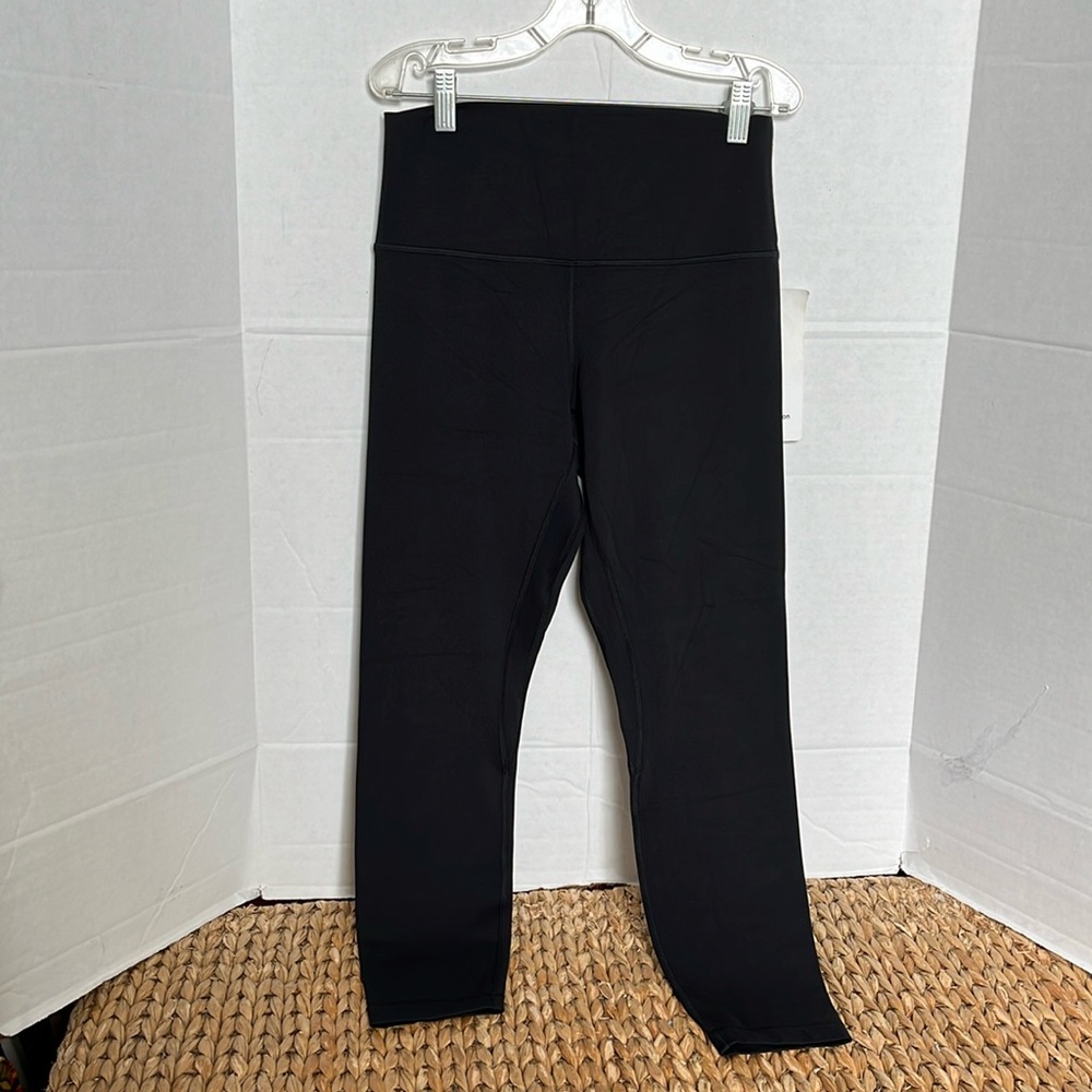 Lululemon leggings Align HR Pant 25” Black Size 8 NEW